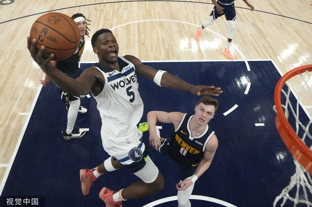 社会各界的 社会各界的