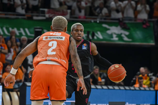 他在本届赛 他在本届赛