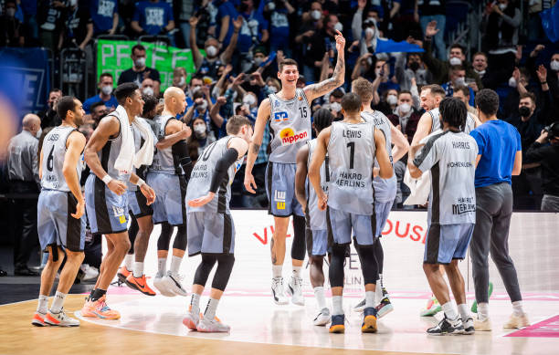 时间适应西 时间适应西